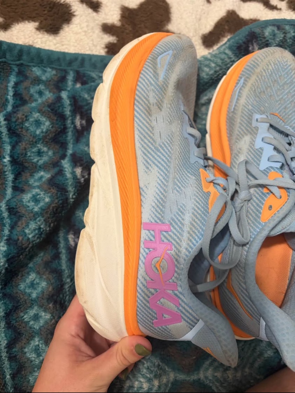 Hoka Clifton Women's Running Sneakers - Picture 3 of 6